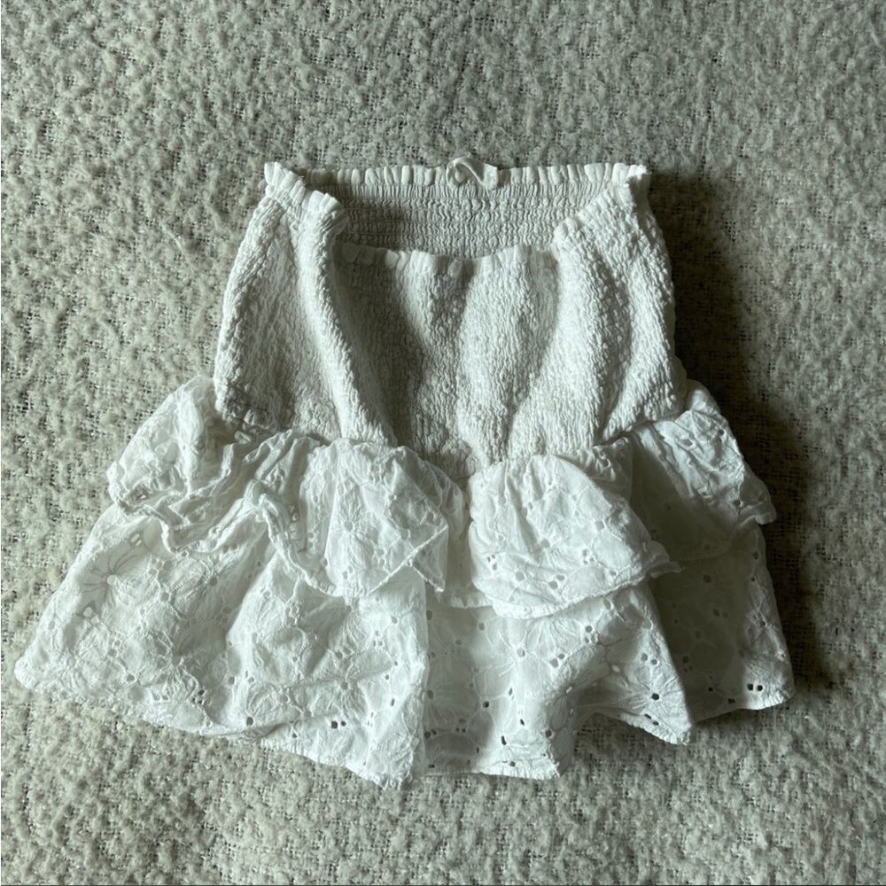 Storia small white ruffle mini skirt